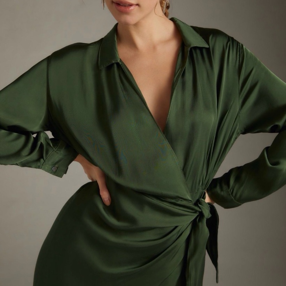 Velvet by Graham & Spencer Green Wrap Dress - Picture 3 of 8